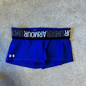 Under Armour Size Large Blue compression shorts